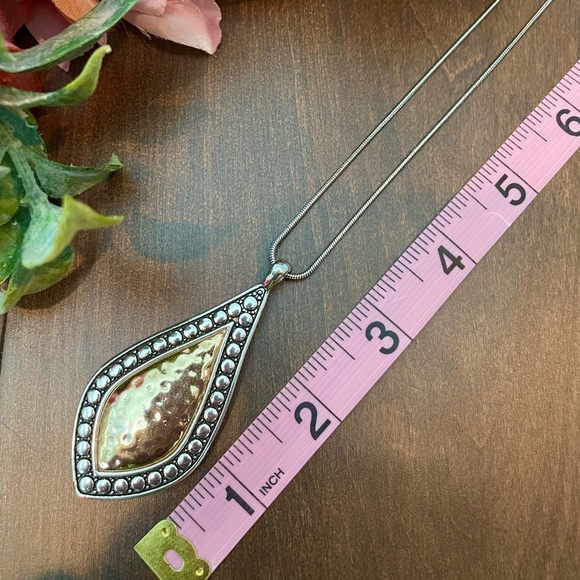 Adjustable Pendant Necklace - Picture 6 of 9